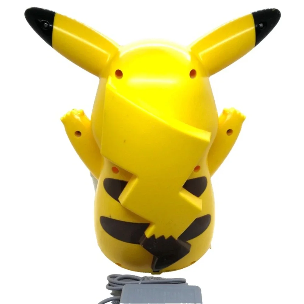 HORI Nintendo DSi XL Pikachu Charge Stand Pokémon UHDL-437 w/Charging Cable